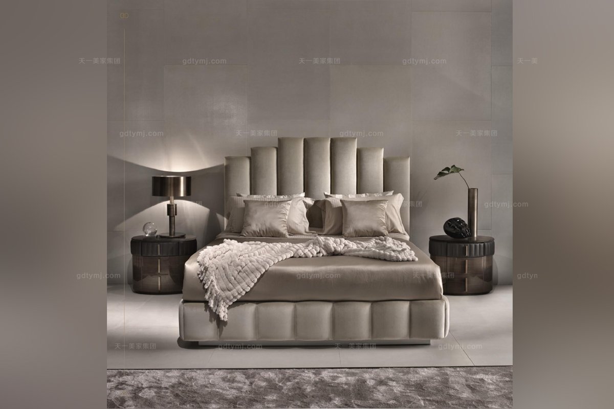 Daytona后現代臥室布藝軟床系列