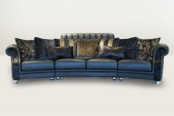 源自意大利的原創設計，古典家具與現代家具的好結合。