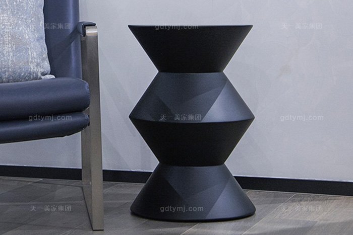 意式極簡元素現代簡奢家具藍色真皮休閑單椅小圓幾