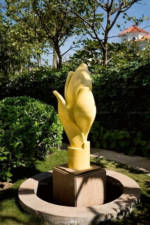 豪門別墅現(xiàn)代風水池