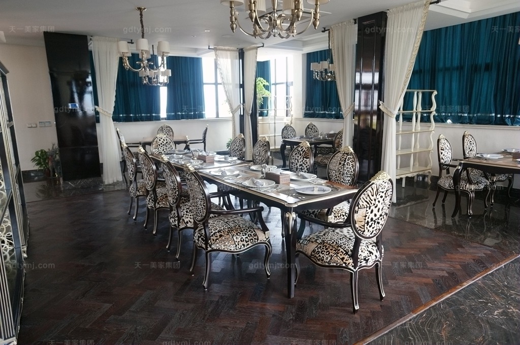 奢華新古典風品酒區7