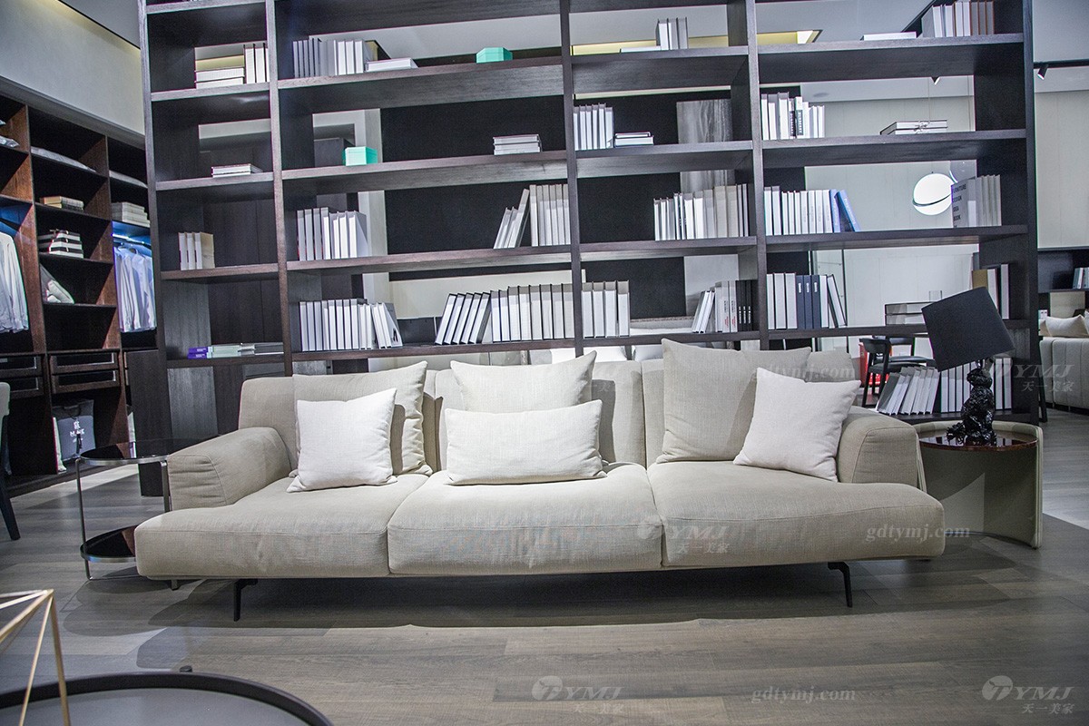 意式極簡輕奢三人沙發